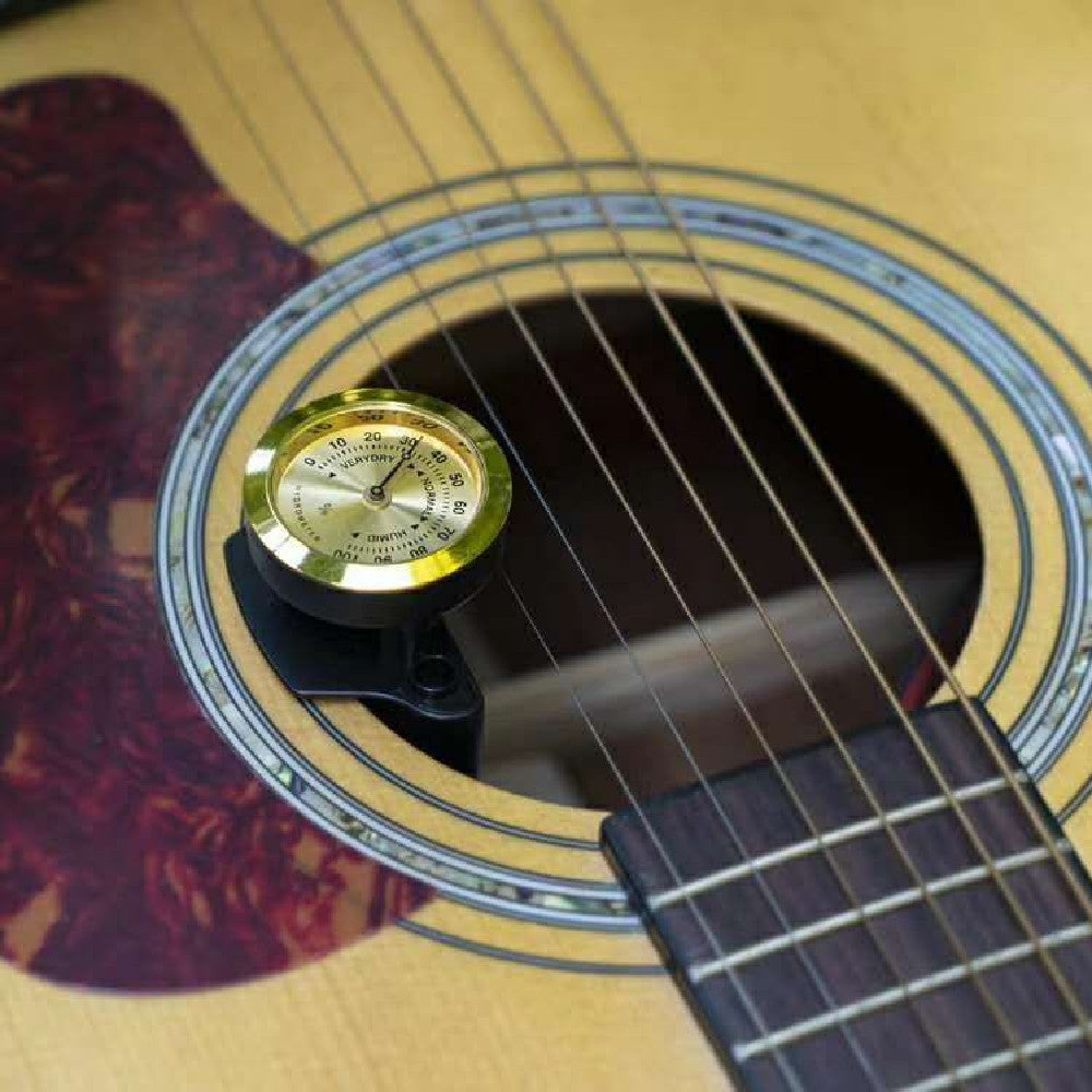 Creative Design Of Guitar Humidifier